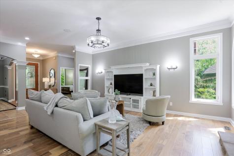 10926 Wintercove Way Fishers IN 46038