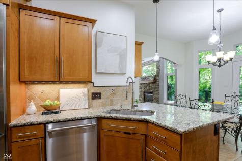 10926 Wintercove Way Fishers IN 46038