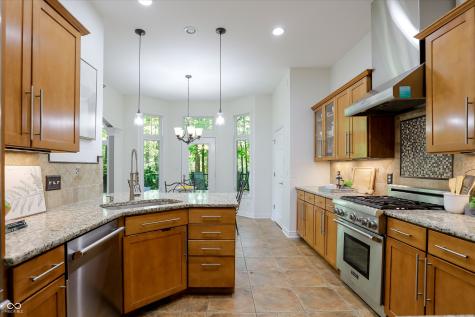10926 Wintercove Way Fishers IN 46038