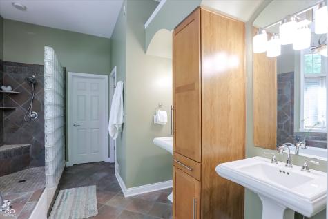 10926 Wintercove Way Fishers IN 46038