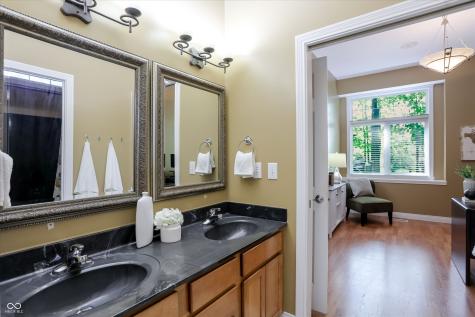 10926 Wintercove Way Fishers IN 46038