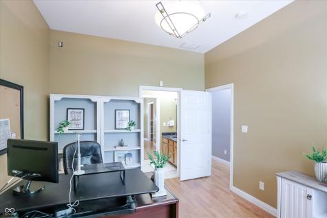 10926 Wintercove Way Fishers IN 46038