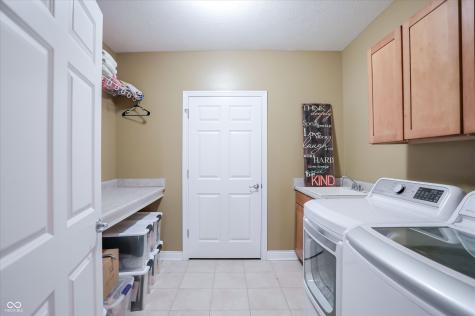 10926 Wintercove Way Fishers IN 46038