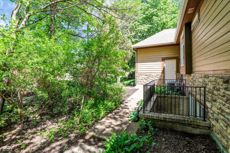 10926 Wintercove Way Fishers IN 46038