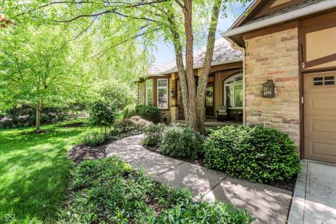 10926 Wintercove Way Fishers IN 46038