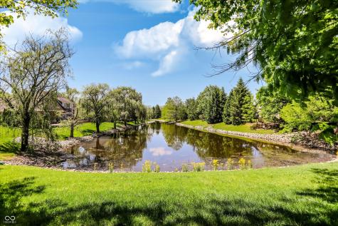 10926 Wintercove Way Fishers IN 46038