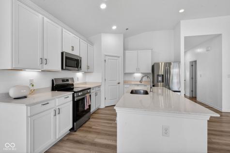 259 Waters Edge Road Pendleton IN 46064
