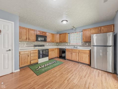 6339 Cooper Pointe Drive Indianapolis IN 46268