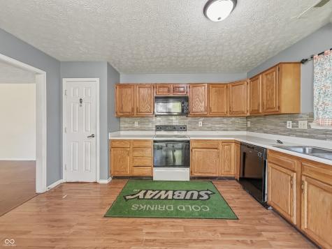 6339 Cooper Pointe Drive Indianapolis IN 46268