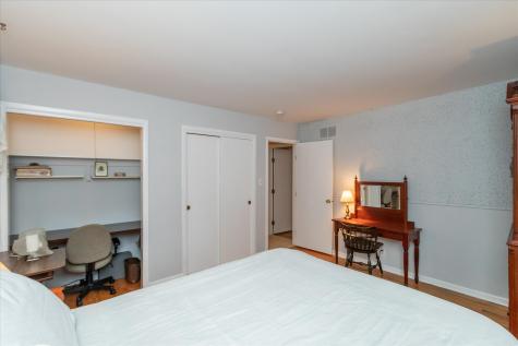 4317 Glenview Drive S Indianapolis IN 46250