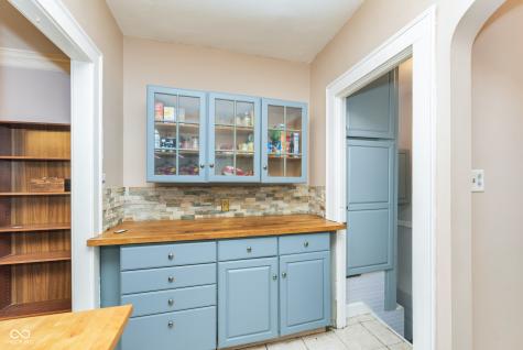 5161 Kingsley Drive Indianapolis IN 46205