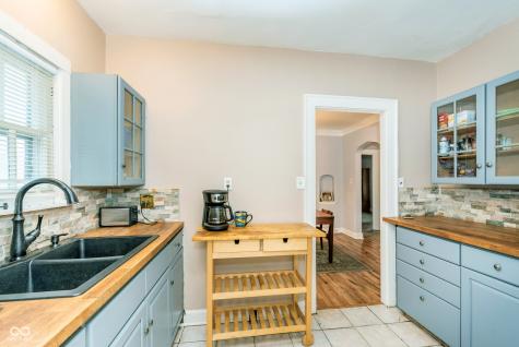 5161 Kingsley Drive Indianapolis IN 46205