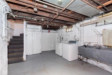 5161 Kingsley Drive Indianapolis IN 46205