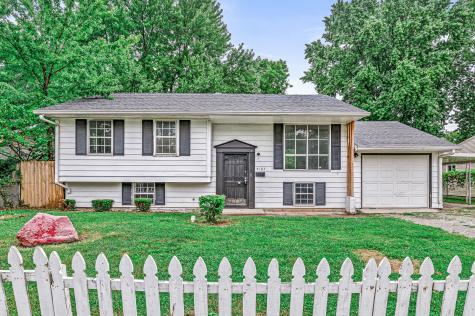 4107 Eisenhower Drive Indianapolis IN 46254