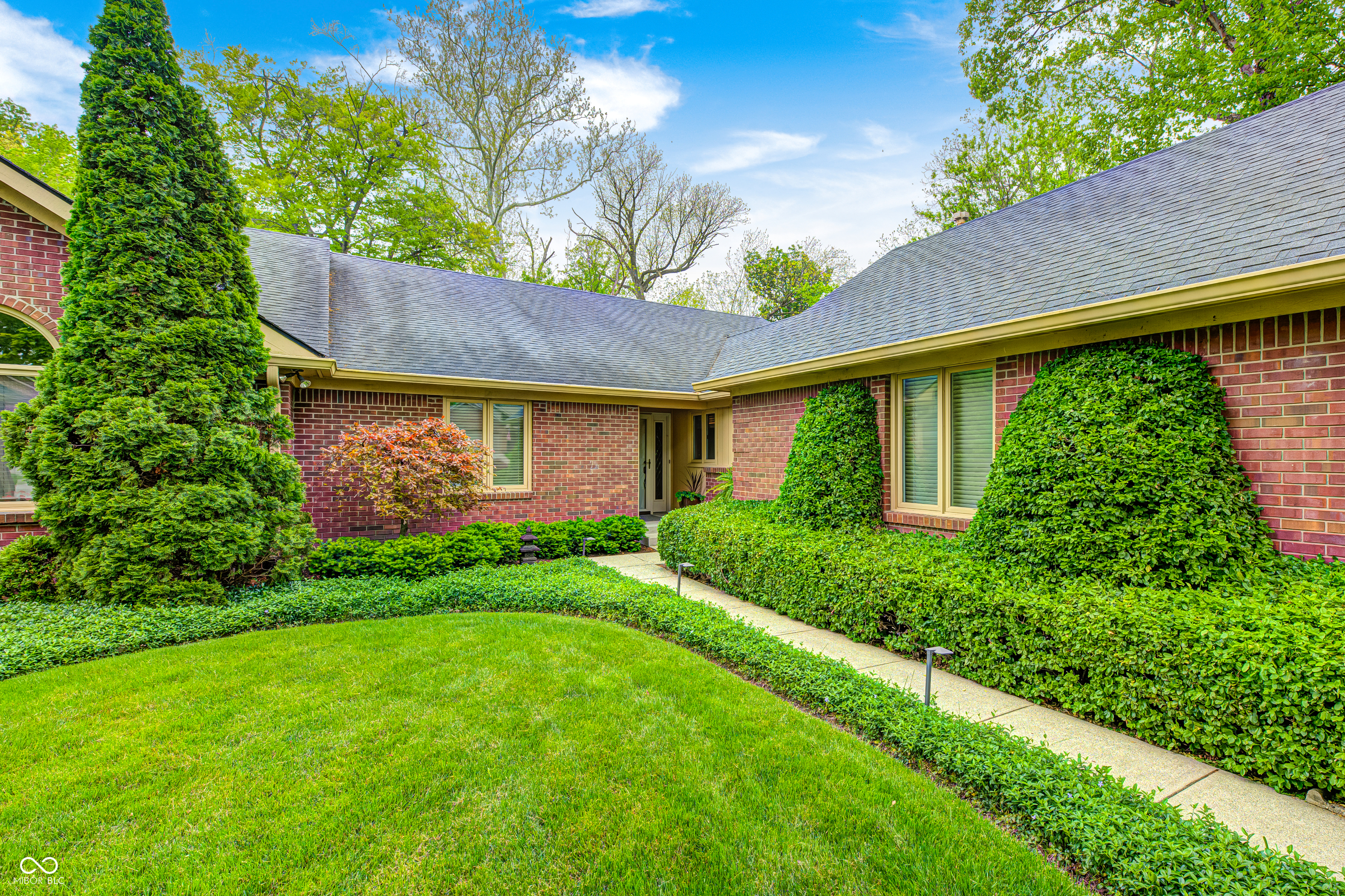 9324 W Point Place Indianapolis IN 46268