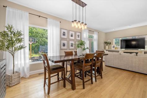8517 Oakmont Lane Indianapolis IN 46260