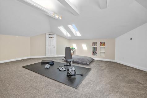 8517 Oakmont Lane Indianapolis IN 46260