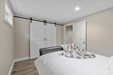 8517 Oakmont Lane Indianapolis IN 46260