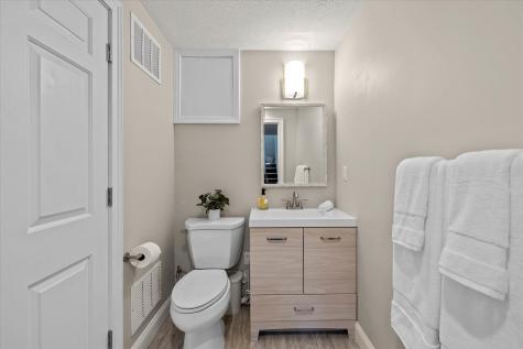 8517 Oakmont Lane Indianapolis IN 46260