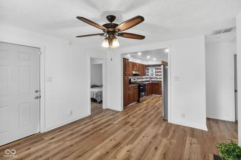 560 Manhattan Avenue Indianapolis IN 46241