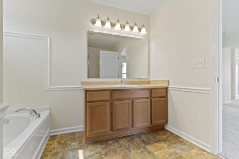 924 Ogala Drive Westfield IN 46074