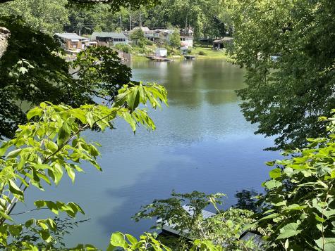 28 Lake Hart Mooresville IN 46158