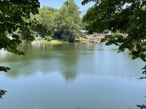 28 Lake Hart Mooresville IN 46158