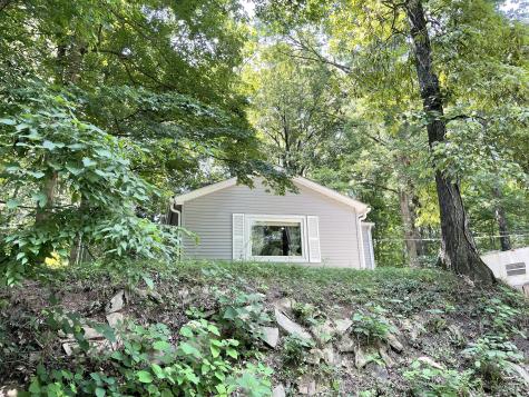 28 Lake Hart Mooresville IN 46158
