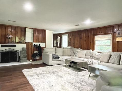 28 Lake Hart Mooresville IN 46158