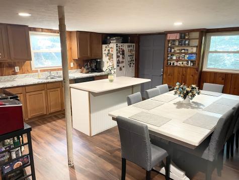 28 Lake Hart Mooresville IN 46158