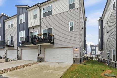 312 Steeples Boulevard Indianapolis IN 46222