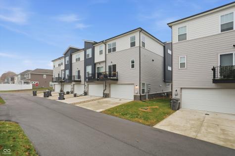 312 Steeples Boulevard Indianapolis IN 46222