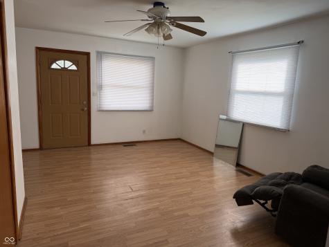 208 N 5th Avenue Beech Grove IN 46107