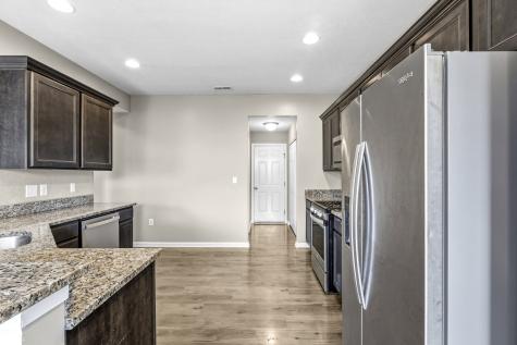 2064 Shadow Creek Boulevard Columbus IN 47201