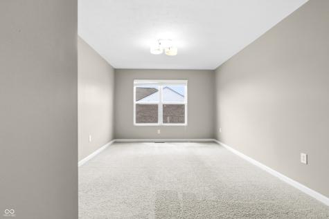 2064 Shadow Creek Boulevard Columbus IN 47201