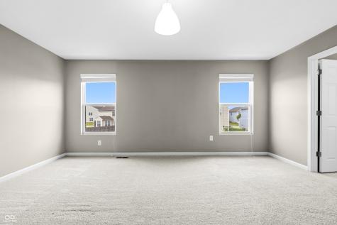 2064 Shadow Creek Boulevard Columbus IN 47201