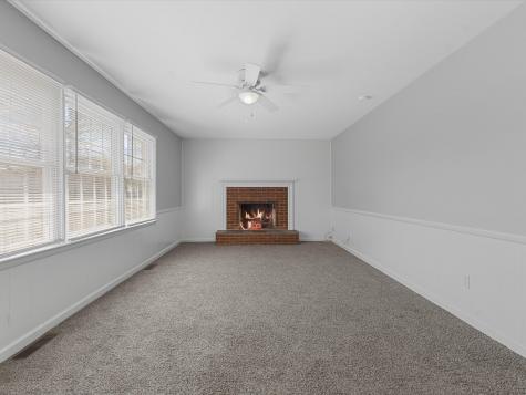 6817 Chapel Hill Road Indianapolis IN 46214