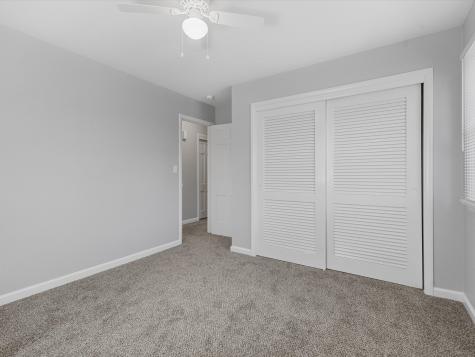 6817 Chapel Hill Road Indianapolis IN 46214