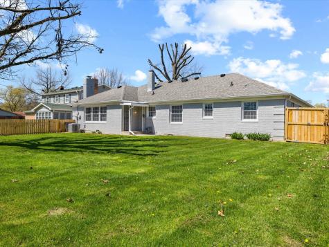 6817 Chapel Hill Road Indianapolis IN 46214
