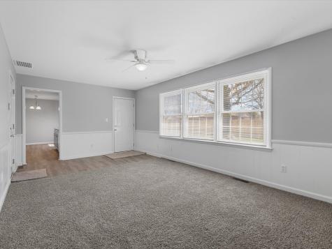 6817 Chapel Hill Road Indianapolis IN 46214