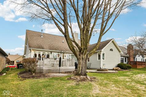 12026 Clubhouse Drive Fishers IN 46038