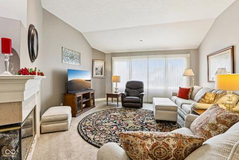 12026 Clubhouse Drive Fishers IN 46038