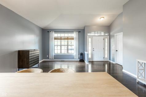 3129 Bretton Court Indianapolis IN 46268