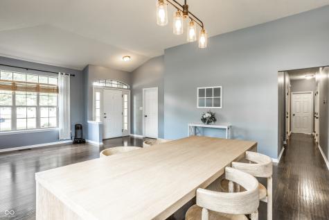 3129 Bretton Court Indianapolis IN 46268