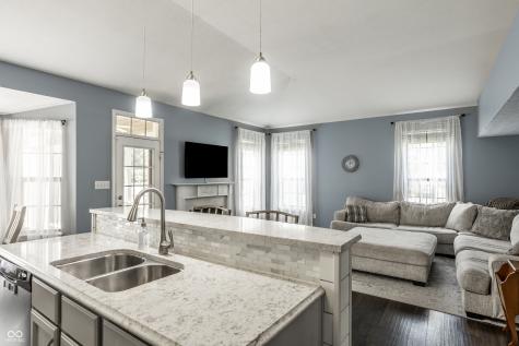 3129 Bretton Court Indianapolis IN 46268