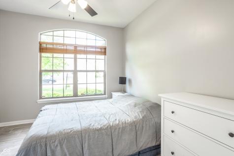 3129 Bretton Court Indianapolis IN 46268