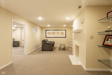 3129 Bretton Court Indianapolis IN 46268