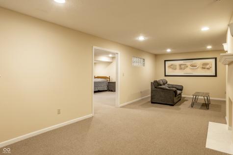 3129 Bretton Court Indianapolis IN 46268