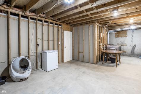 3129 Bretton Court Indianapolis IN 46268