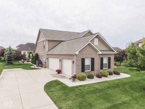 3691 Woodruff Place Bargersville IN 46106